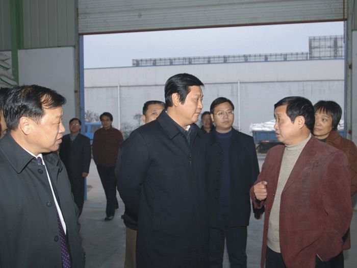 鄭州市市長趙建才到久久99九九精品久久久久蜜桃指導工作